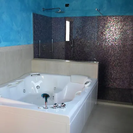 Cascina La Palazzina B&B