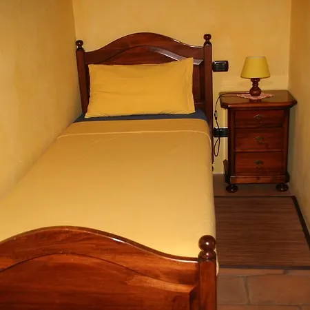 Cascina La Palazzina 3*